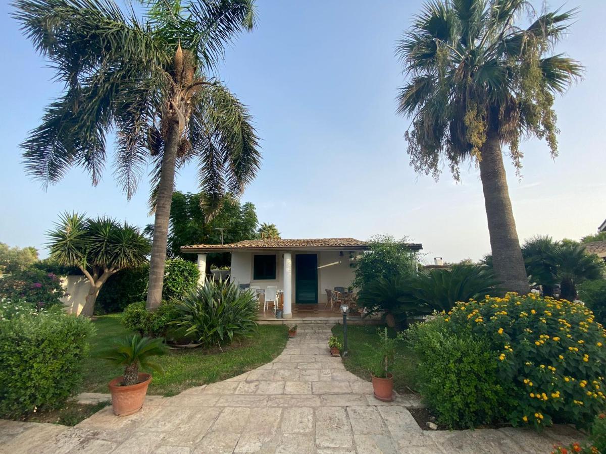 Villa Il Sole Ispica Exterior photo